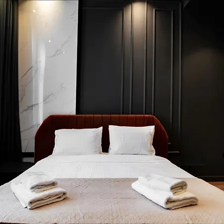 Hotel Icon Collection *